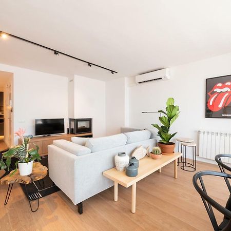 Petit Luxe L'Atic Apartment Terrassa Exterior foto