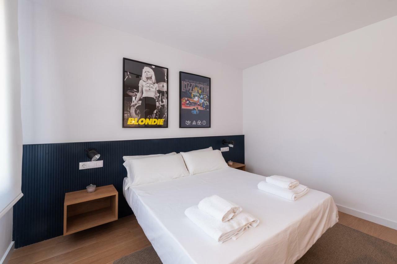 Petit Luxe L'Atic Apartment Terrassa Exterior foto